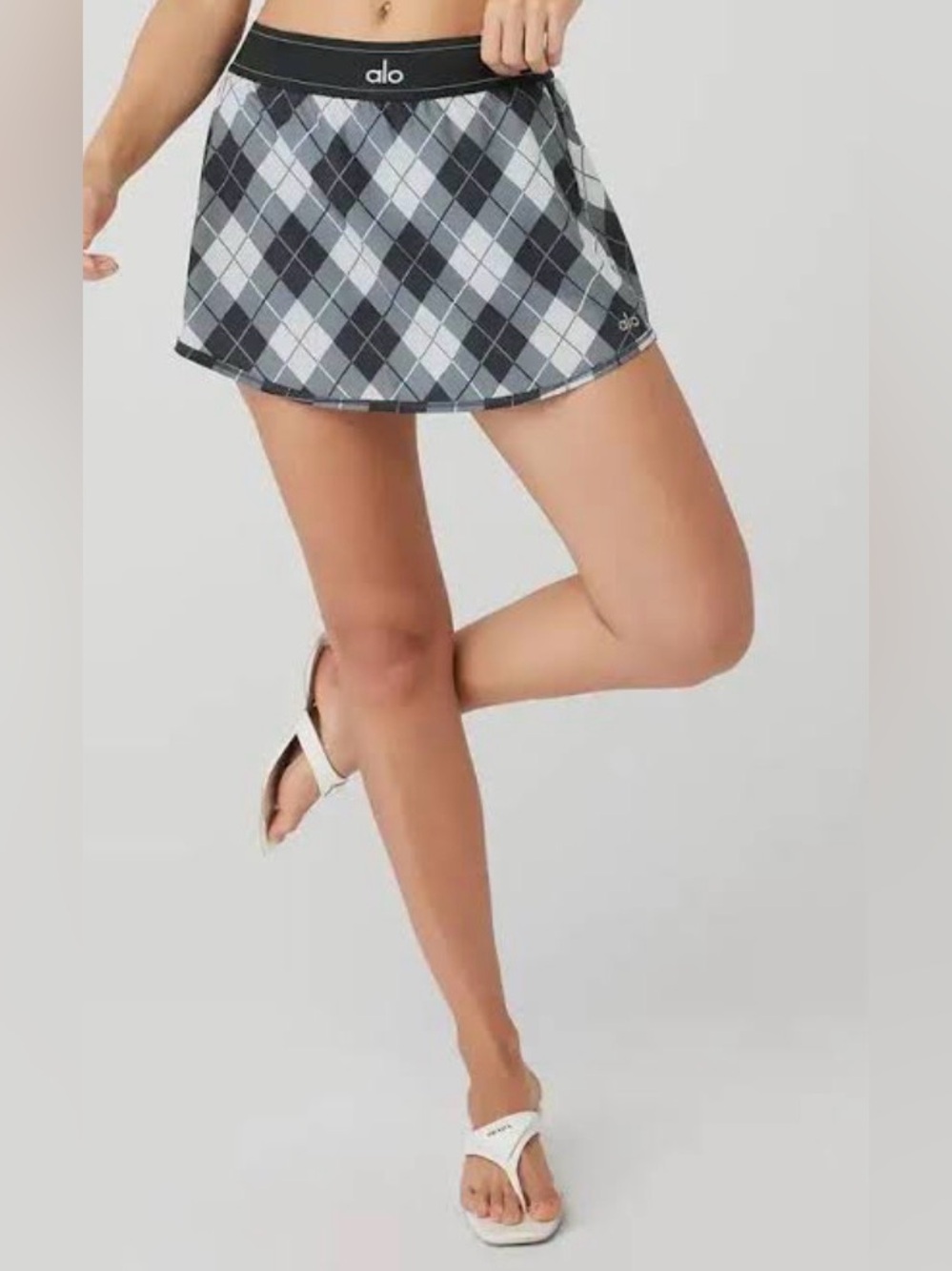 ALO Yoga Match Point Gray and Black Argyle Tennis Skirt. Size S